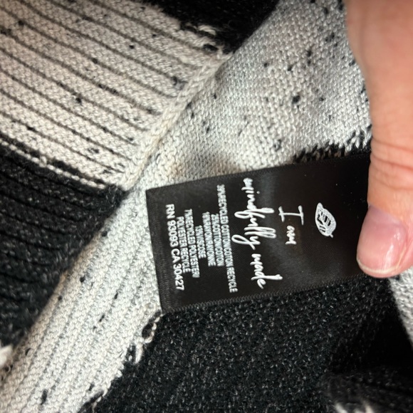 80’s Inspired Nic+Zoe Drop Shoulder Sweater With Funky Black & Gray Print Size L - Picture 6 of 8